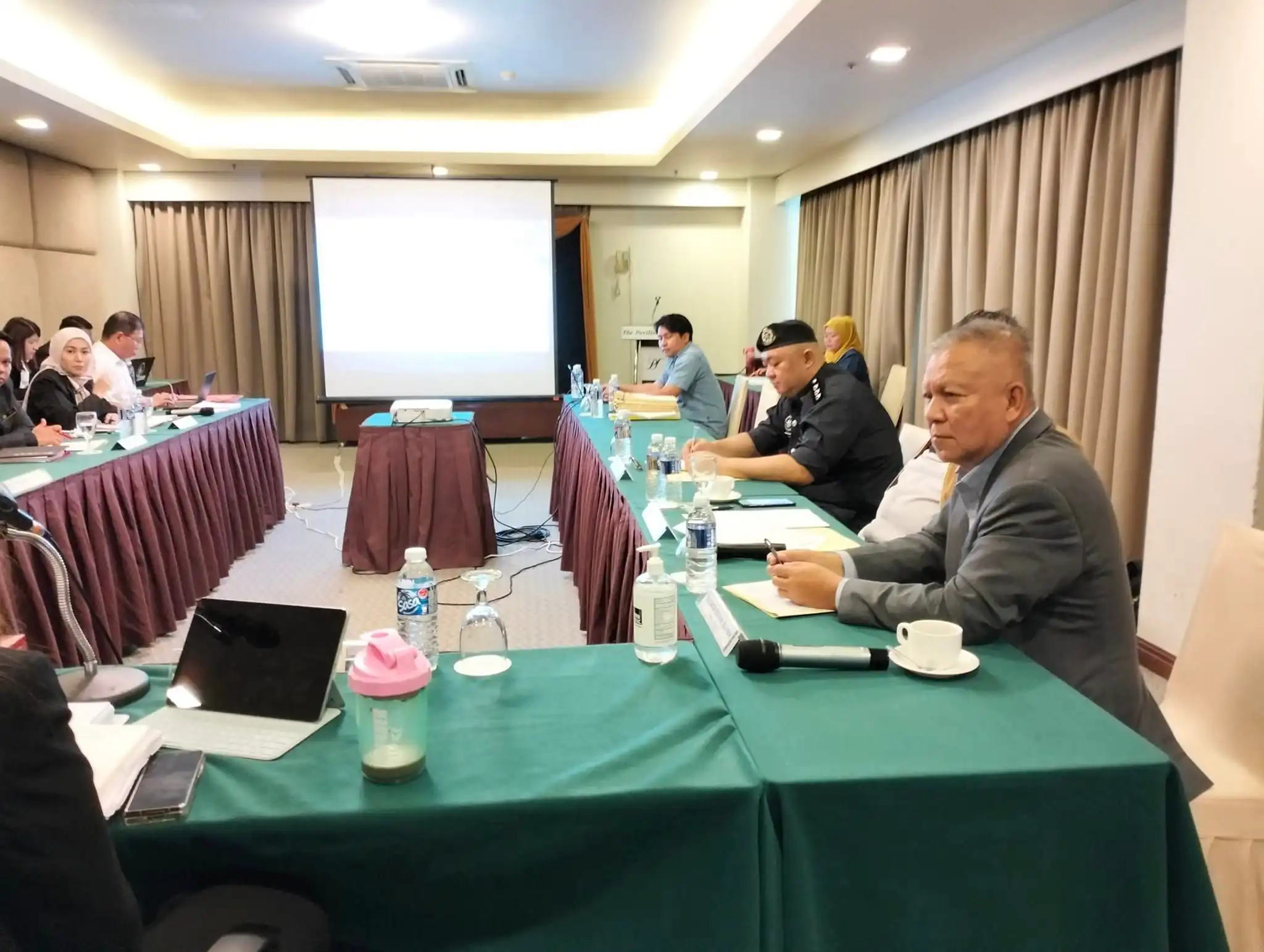 369457987 806717087748917 2618315735872083273 n