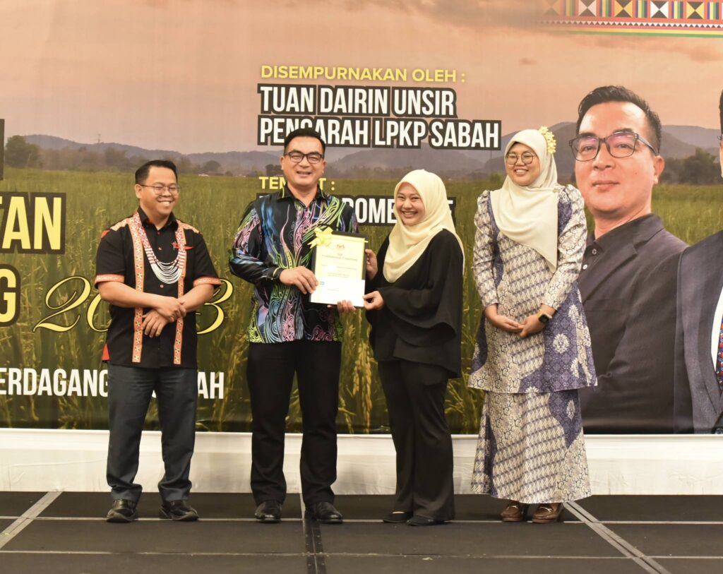 anugerah perkhidmatan cemerlang lpkp sabah 2023 amirah