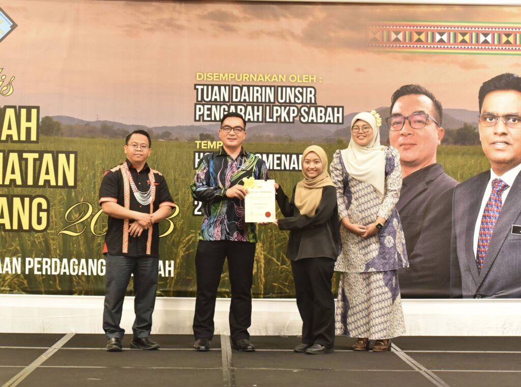 anugerah perkhidmatan cemerlang lpkp sabah 2023 sektor pengurusan masdaliah zainal